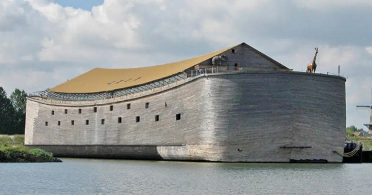 Man Builds True-To-Size Replica Of Noah’s Ark