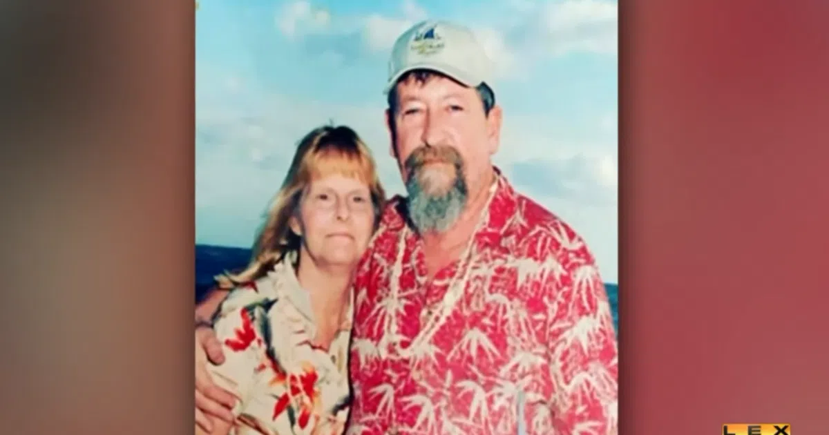 Unbelievable Love Story: Husband Continues To Send Flowers To Wife Even 11 Years After His Passing
