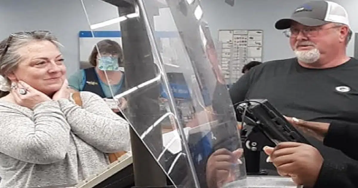 A Couple’s Card is Declined While Buying Gifts for their Kids – Kind Stranger Offers to Cover the Cost