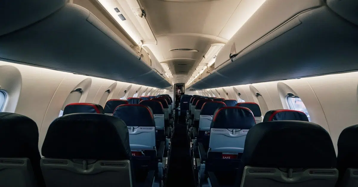Why Do Airlines Dim Cabin Lights During Takeoff and Landing?